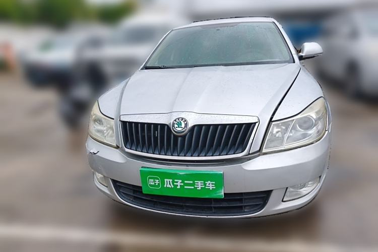 Used Skoda Octavia 2013 1.6L Automatic Yijie Edition Front