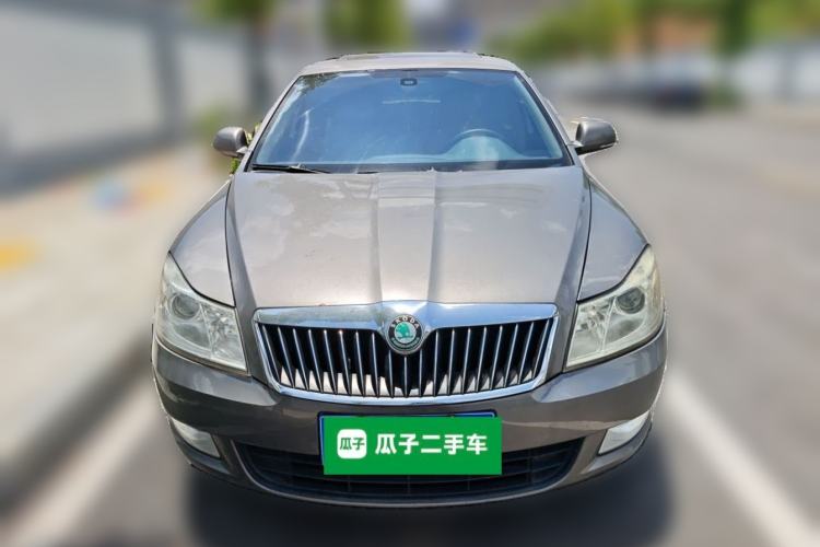 Used Skoda Octavia 2013 1.6L Automatic Yijun Edition Front