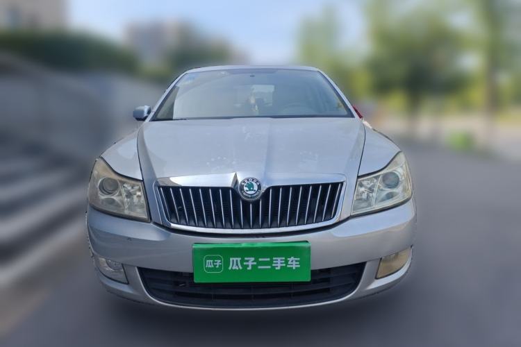 Used Skoda Octavia 2013 2.0L Automatic Yijie Edition Front