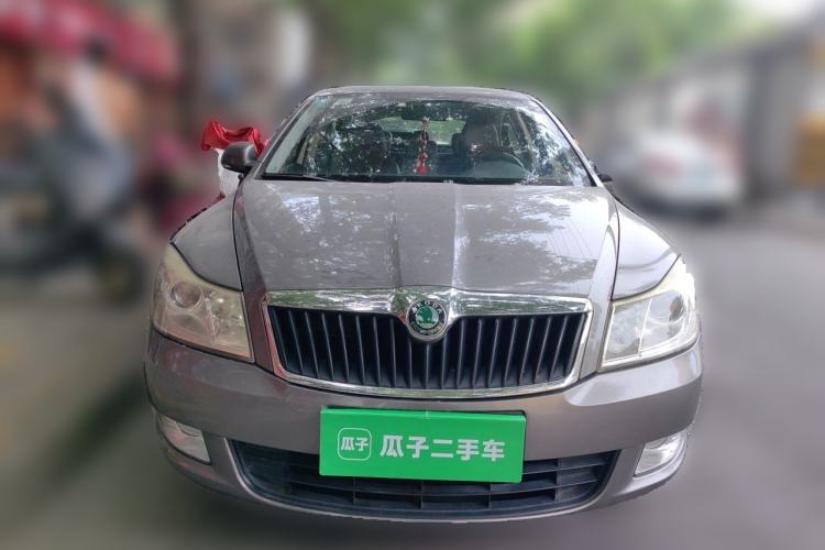Used Skoda Octavia 2013 1.6L Automatic Yijie Edition Front