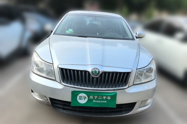 Used Skoda Octavia 2013 1.6L Automatic Yijie Edition Front