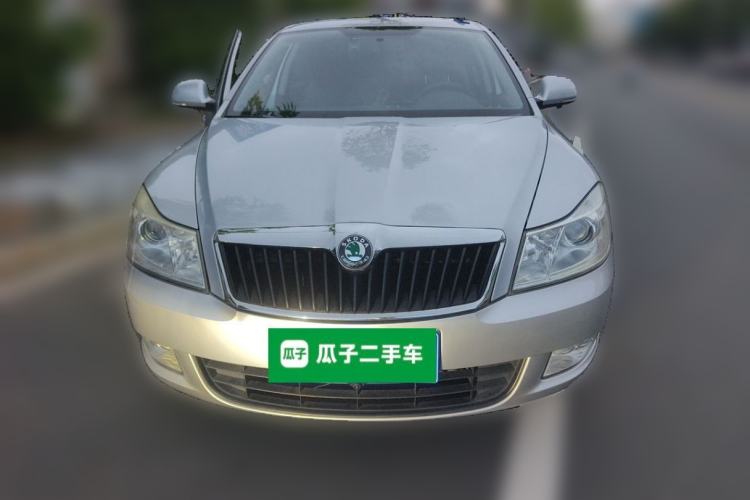 Used Skoda Octavia 2013 1.6L Automatic Yijie Edition Front