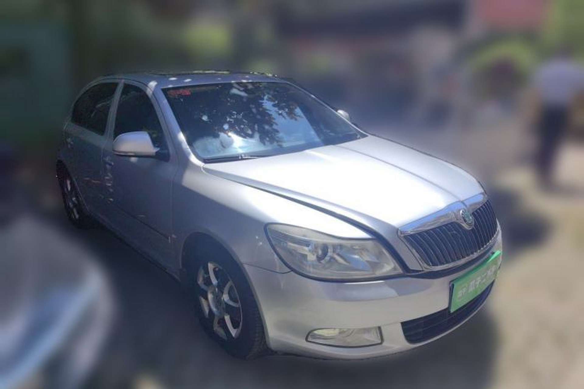 Used Skoda Octavia 2013 1.6L Manual Yijun Edition Front Right 45 Deg