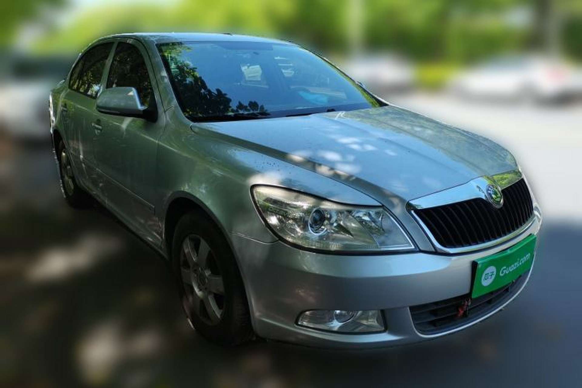 Used Skoda Octavia 2013 1.6L Manual Yijie Edition Front Right 45 Deg
