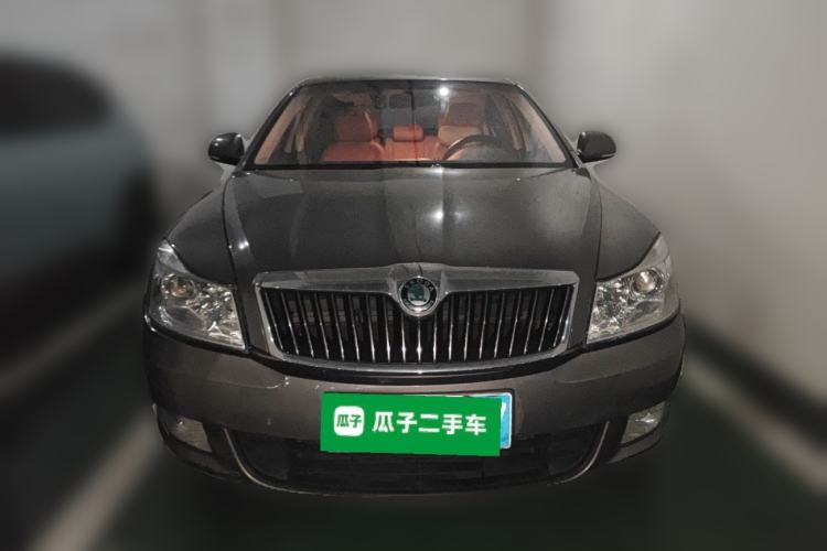 Used Skoda Octavia 2013 1.6L Automatic Yijie Edition Front