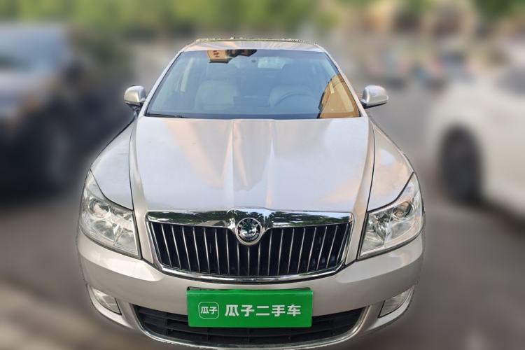 Used Skoda Octavia 2013 1.6L Automatic Yijun Edition Front
