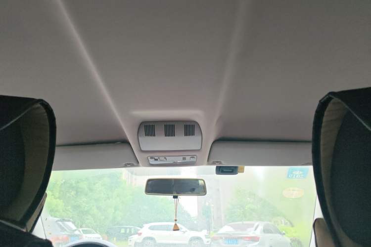Used Skoda Octavia 2013 1.6L Manual Eado Edition Headliner