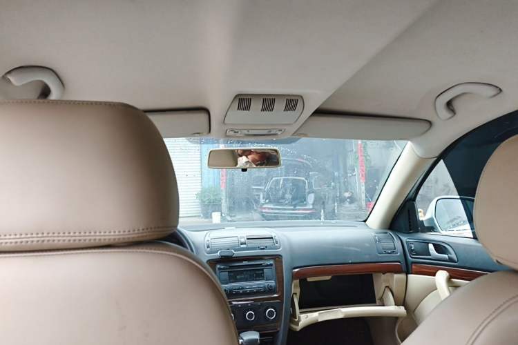Used Skoda Octavia 2013 1.6L Automatic Yijie Edition Headliner