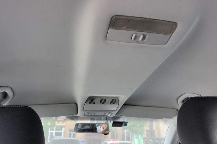 Used Skoda Octavia 2013 1.6L Automatic Yijie Edition Headliner