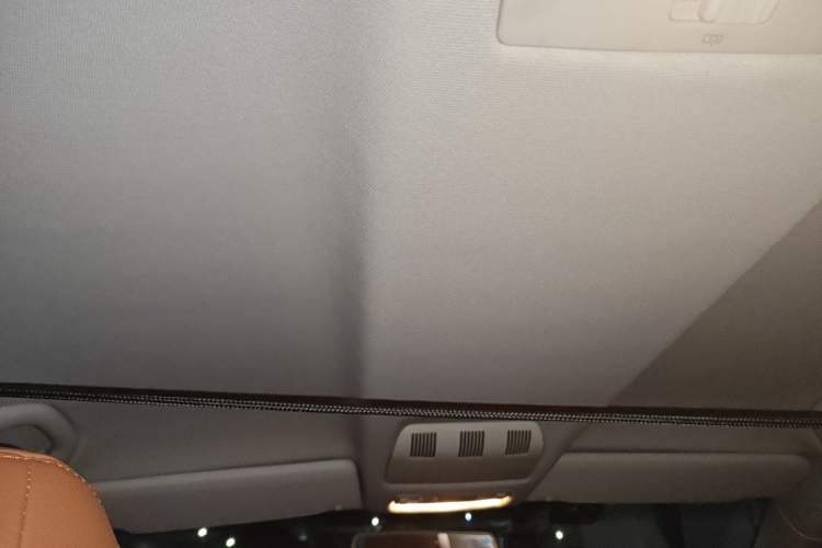 Used Skoda Octavia 2013 1.6L Automatic Yijie Edition Headliner