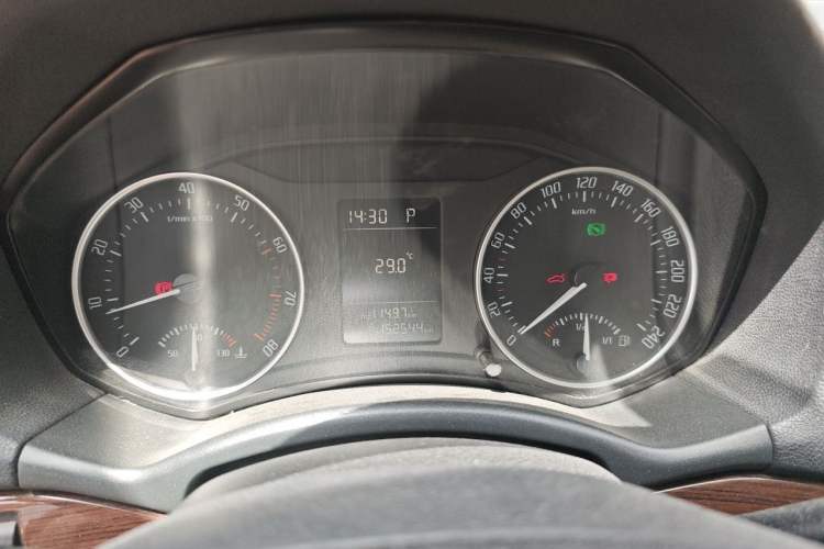 Used Skoda Octavia 2013 1.6L Automatic Yijun Edition Instrument Cluster