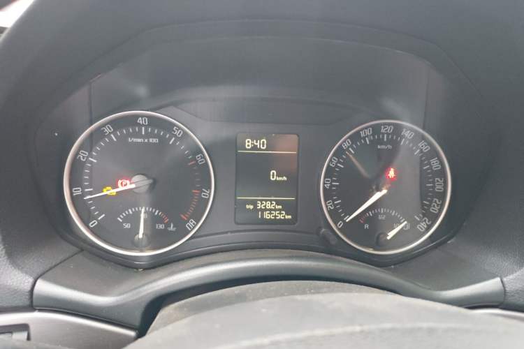 Used Skoda Octavia 2013 1.6L Manual Eado Edition Instrument Cluster