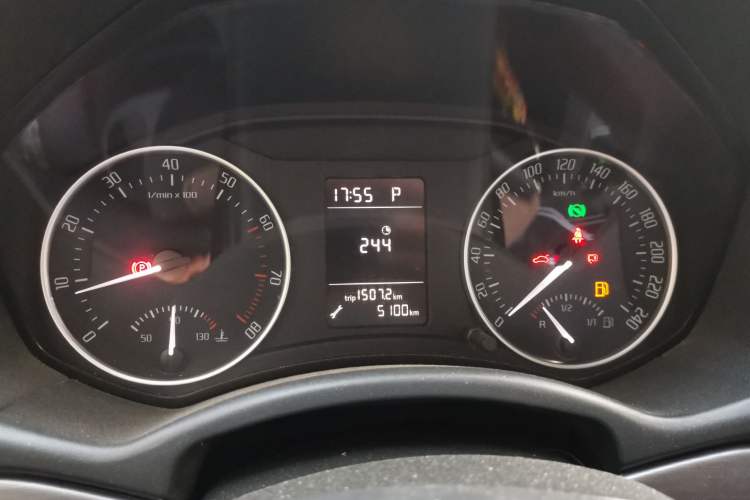 Used Skoda Octavia 2013 1.6L Automatic Yijie Edition Instrument Cluster