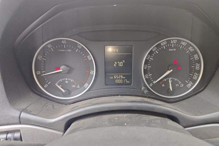 Used Skoda Octavia 2013 1.6L Manual Yijun Edition Instrument Cluster