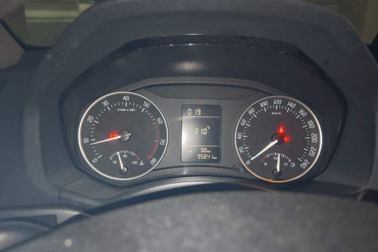 Used Skoda Octavia 2013 1.6L Manual Yijie Edition Instrument Cluster