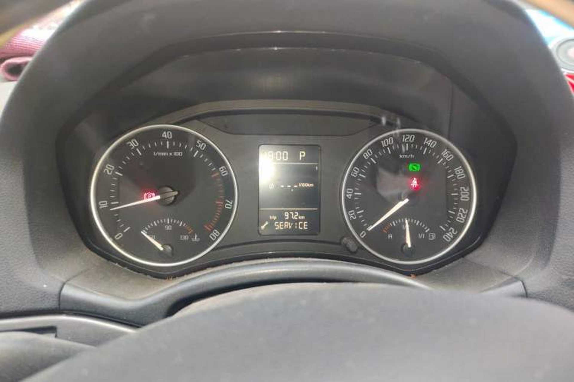 Used Skoda Octavia 2013 1.6L Automatic Yijie Edition Instrument Cluster