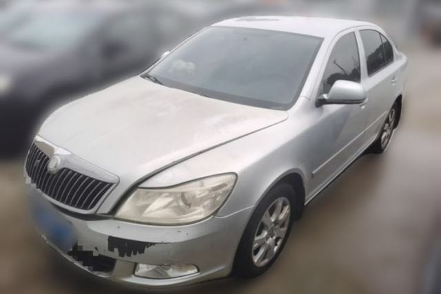 Used Skoda Octavia 2013 1.6L Manual Eado Edition