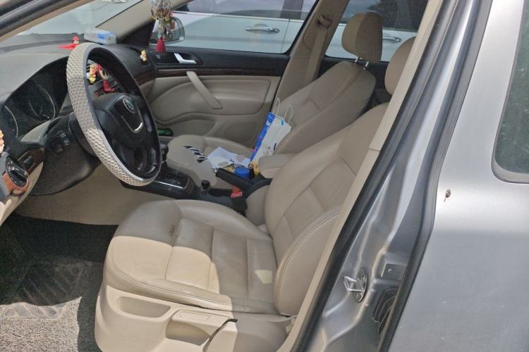 Used Skoda Octavia 2013 1.6L Automatic Yijun Edition Left Front Seat