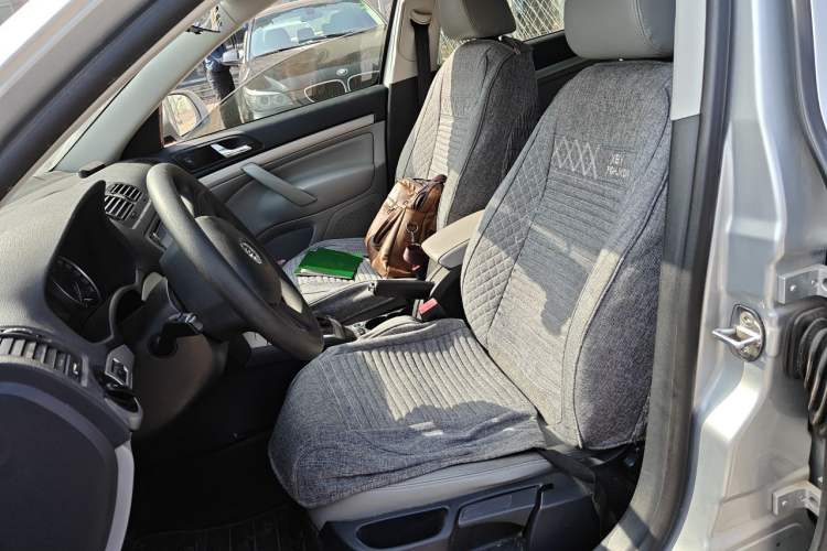Used Skoda Octavia 2013 1.6L Automatic Yijun Edition Left Front Seat