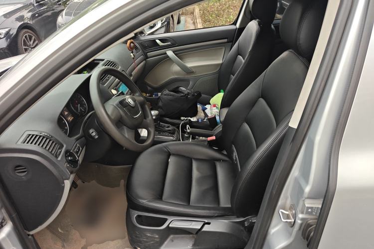 Used Skoda Octavia 2013 1.6L Automatic Yijie Edition Left Front Seat