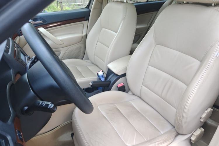 Used Skoda Octavia 2013 1.6L Automatic Yijun Edition Left Front Seat