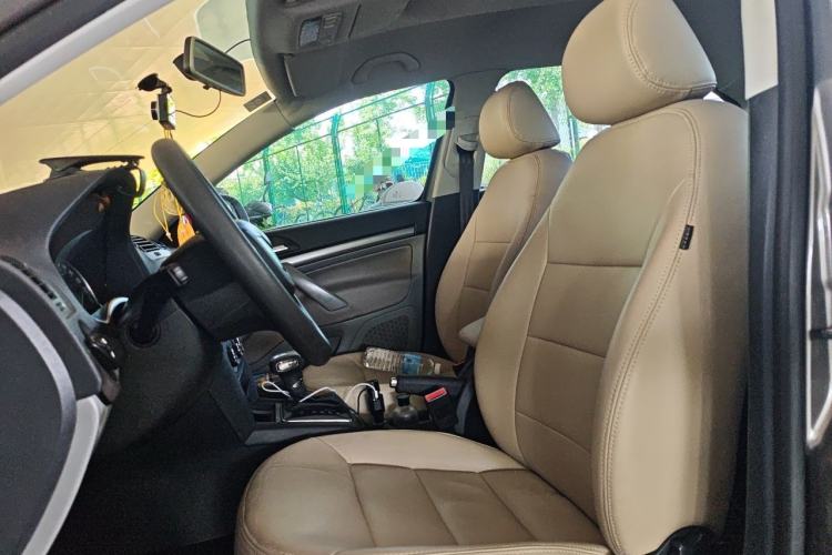 Used Skoda Octavia 2013 1.6L Automatic Yijie Edition Left Front Seat