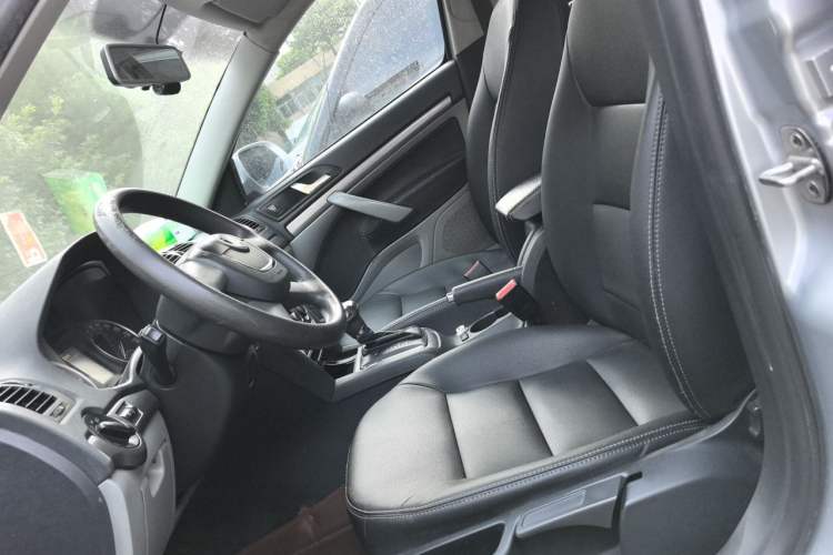 Used Skoda Octavia 2013 1.6L Automatic Yijie Edition Left Front Seat