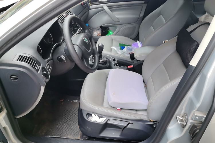 Used Skoda Octavia 2013 1.6L Manual Yijun Edition Left Front Seat