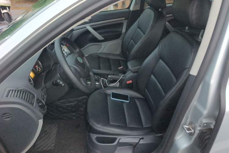 Used Skoda Octavia 2013 1.6L Automatic Yijie Edition Left Front Seat