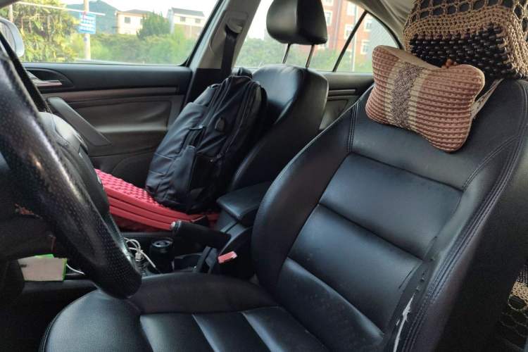 Used Skoda Octavia 2013 1.6L Manual Yijie Edition Left Front Seat
