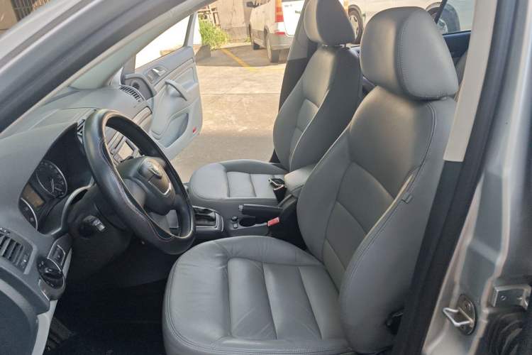 Used Skoda Octavia 2013 1.6L Automatic Yijun Edition Left Front Seat