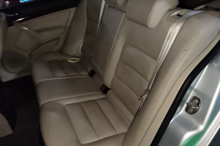 Used Skoda Octavia 2013 1.6L Automatic Yijun Edition Left Rear Seat