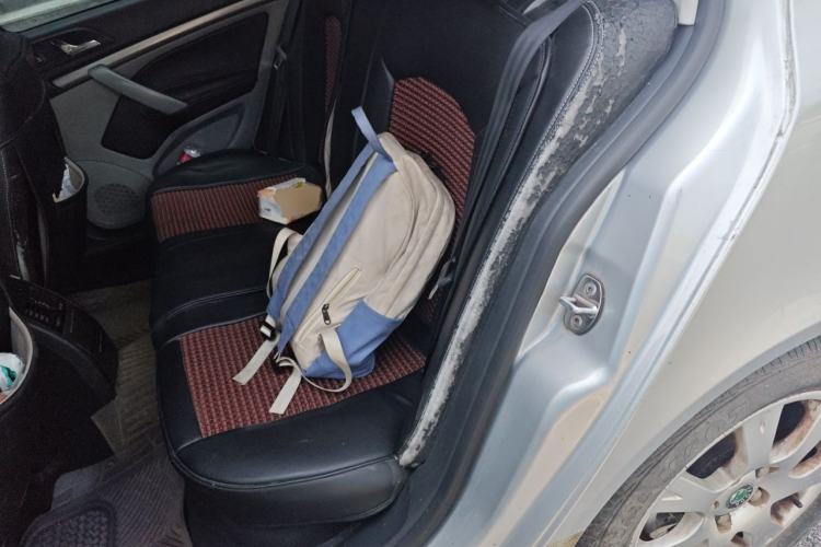 Used Skoda Octavia 2013 2.0L Automatic Yijie Edition Left Rear Seat