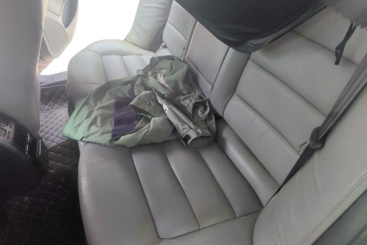 Used Skoda Octavia 2013 1.6L Automatic Yijun Edition Left Rear Seat