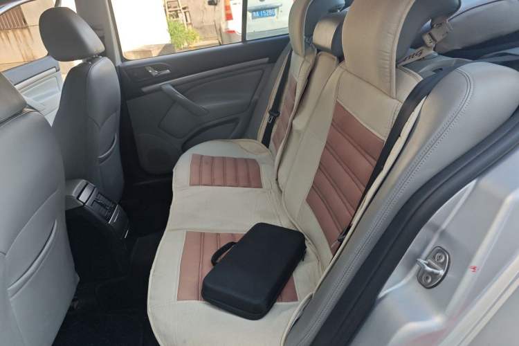 Used Skoda Octavia 2013 1.6L Automatic Yijun Edition Left Rear Seat