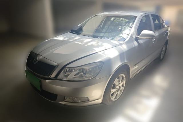 Used Skoda Octavia 2013 1.6L Manual Eado Edition