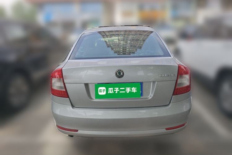 Used Skoda Octavia 2013 1.6L Automatic Yijun Edition Rear