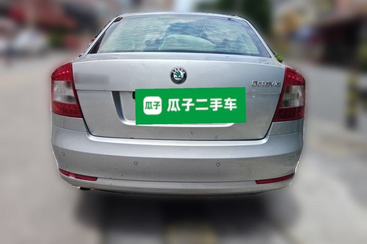 Used Skoda Octavia 2013 1.6L Automatic Yijun Edition Rear