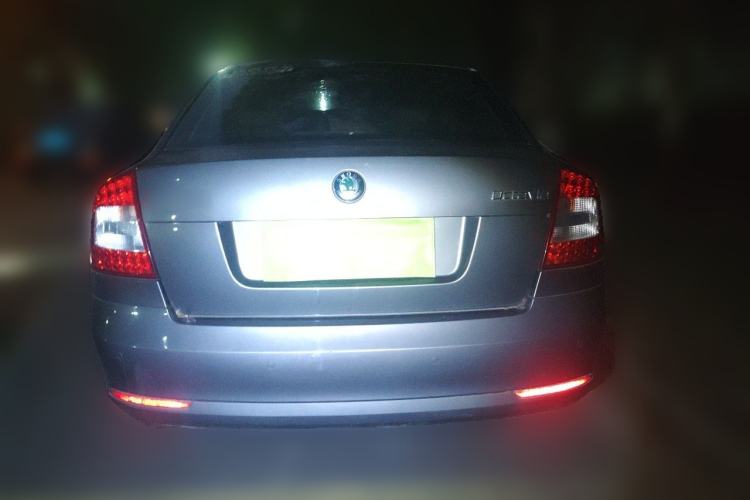 Used Skoda Octavia 2013 1.6L Automatic Yijun Edition Rear