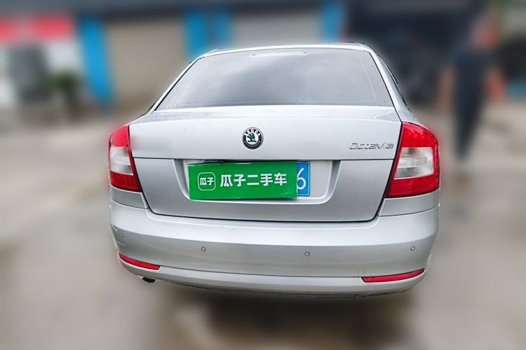 Used Skoda Octavia 2013 1.6L Automatic Yijie Edition Rear
