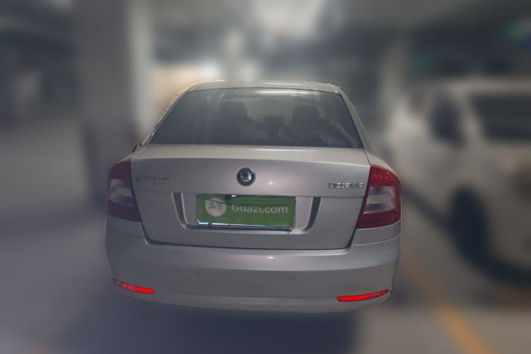 Used Skoda Octavia 2013 1.6L Manual Yijie Edition Rear