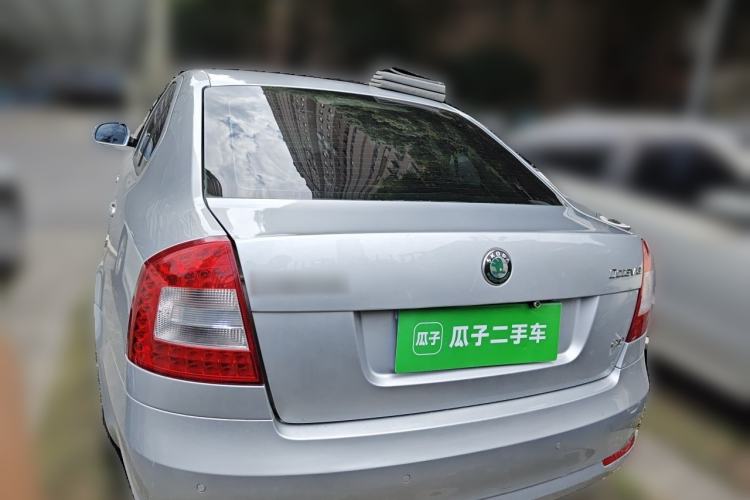 Used Skoda Octavia 2013 2.0L Manual Yijie Version Rear