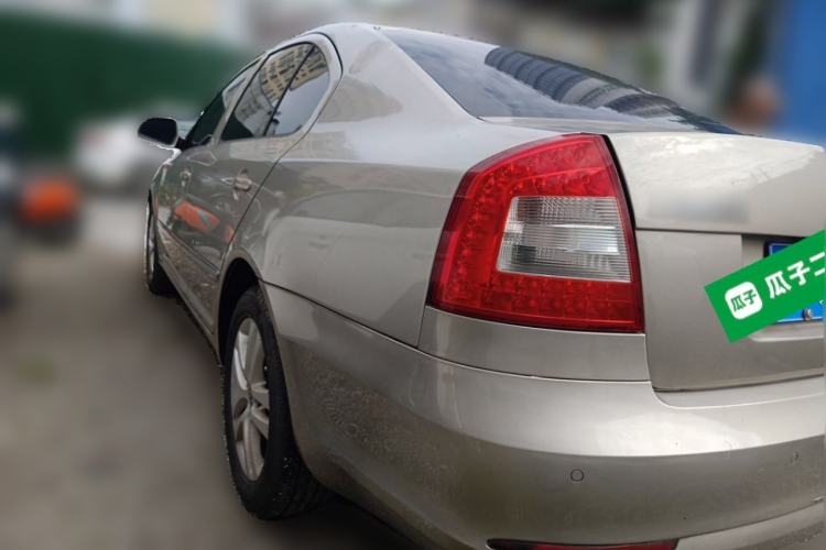 Used Skoda Octavia 2013 1.4TSI DSG Yijun Edition Rear Left 45 Deg