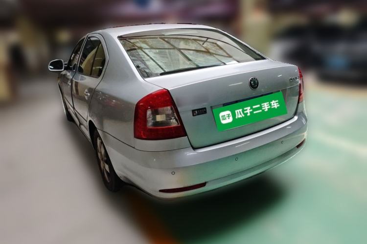 Used Skoda Octavia 2013 1.6L Automatic Yijun Edition Rear Left 45 Deg
