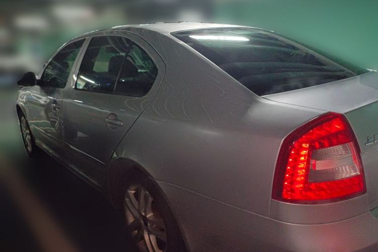 Used Skoda Octavia 2013 1.4TSI DSG Yijun Edition Rear Left 45 Deg