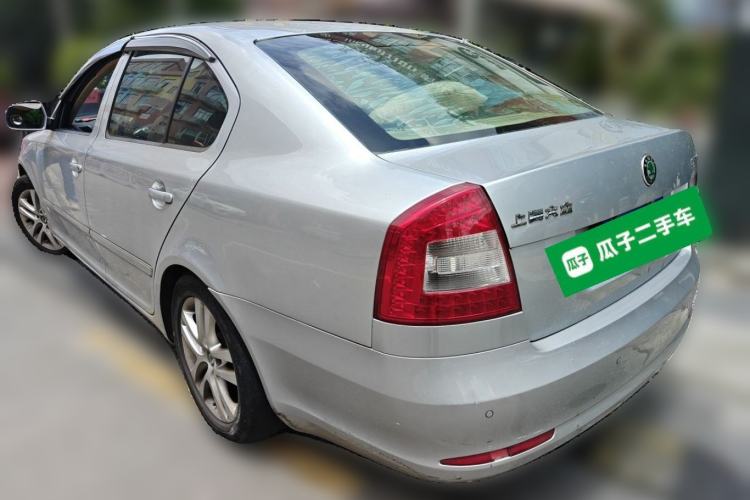 Used Skoda Octavia 2013 1.6L Automatic Yijun Edition Rear Left 45 Deg