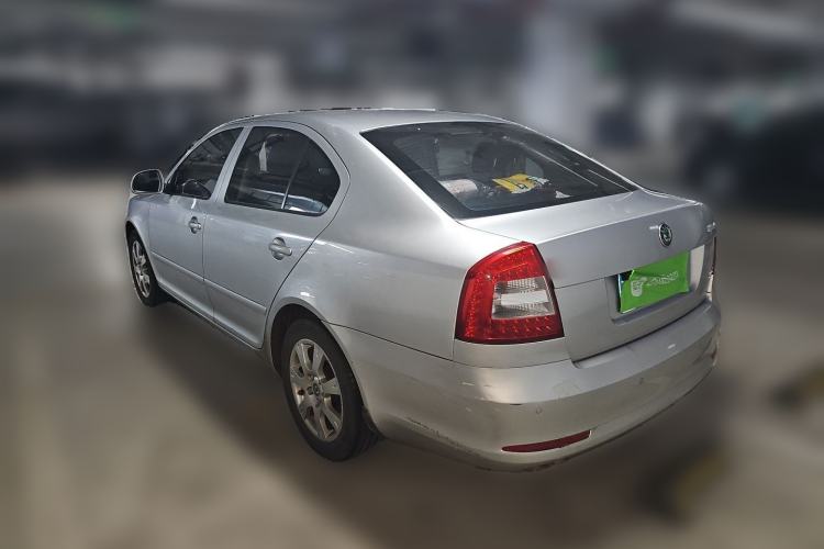 Used Skoda Octavia 2013 2.0L Automatic Yijie Edition Rear Left 45 Deg