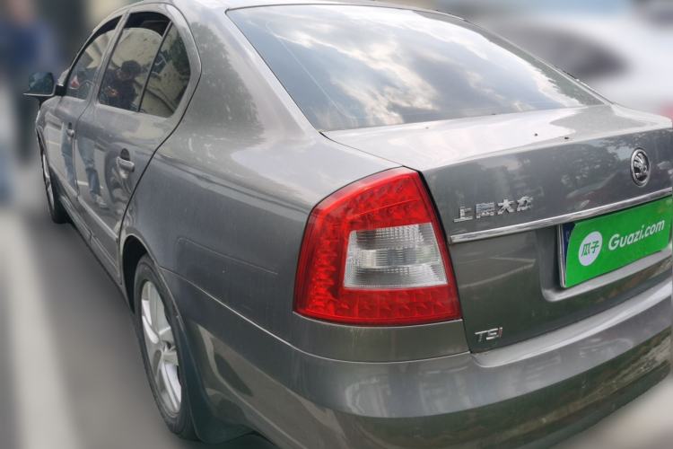 Used Skoda Octavia 2013 1.4TSI DSG Yijun Edition Rear Left 45 Deg
