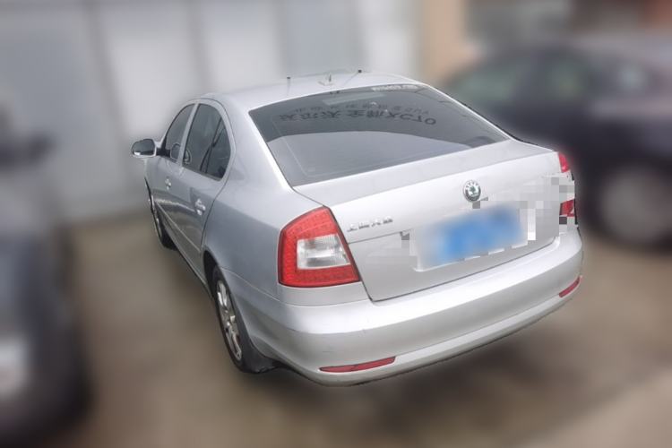 Used Skoda Octavia 2013 1.6L Manual Eado Edition Rear Left 45 Deg