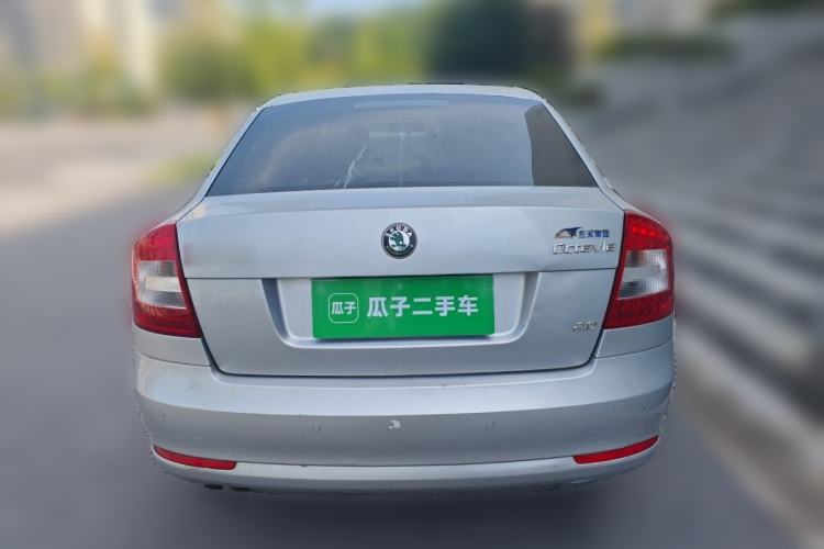 Used Skoda Octavia 2013 2.0L Automatic Yijie Edition Rear